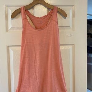 LuLulemon peach tank top, XL